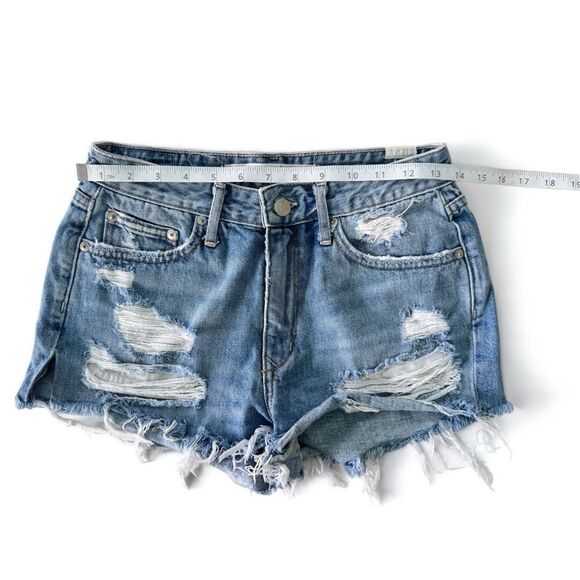 Lovers + Friends‎ Distressed Denim Jean Shorts Sz 26 - Picture 5 of 5